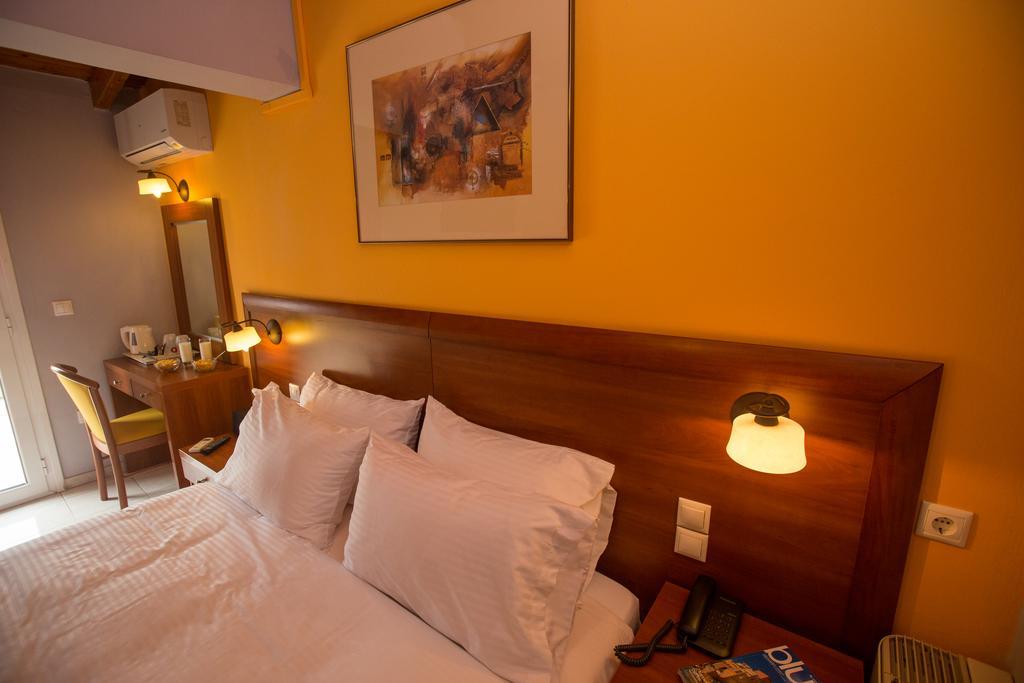 Mirabel Citycenter Hotel Argostoli  Exterior photo