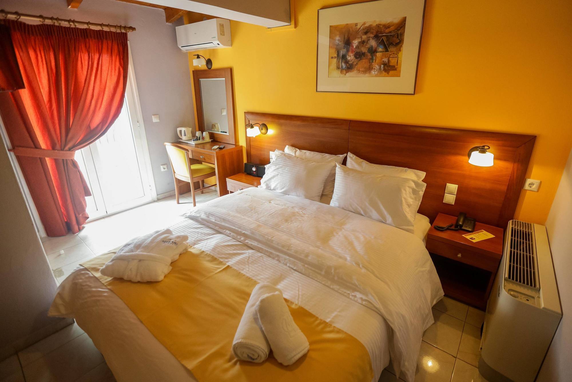 Mirabel Citycenter Hotel Argostoli  Exterior photo